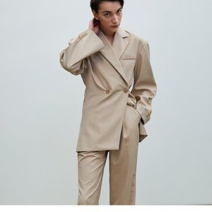 SOURCE UNKNOWN BEIGE TROUSERS